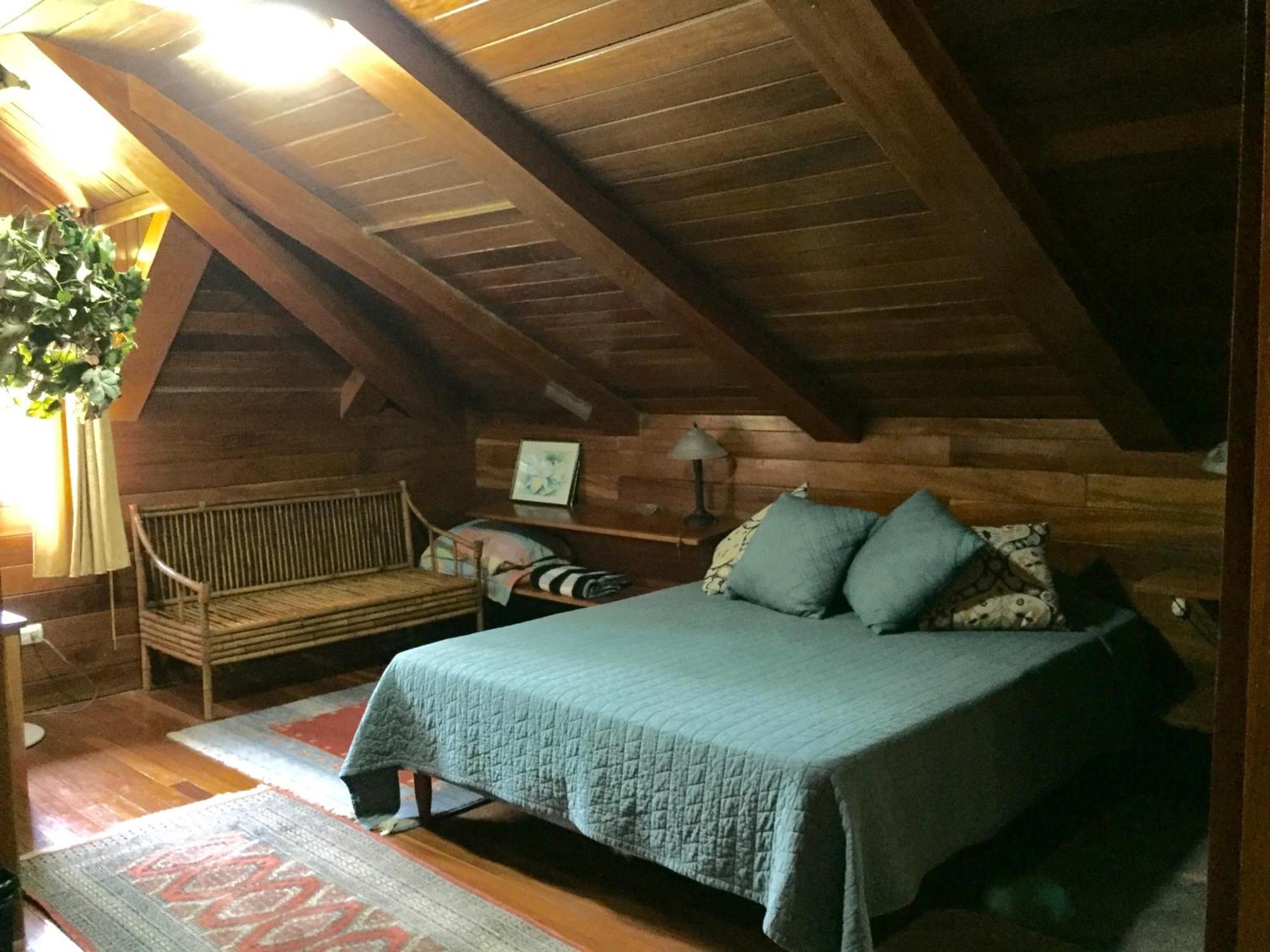 Chalet Nicholas Bed & Breakfast Nuevo Arenal Exterior photo